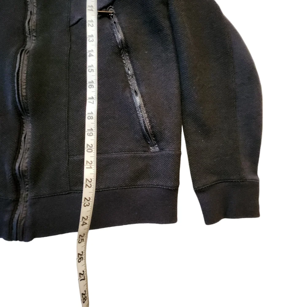 Calvin Klein Men's Black Zip Pockets Jacket Size Medium B5